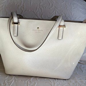 Kate Spade White pocketbook